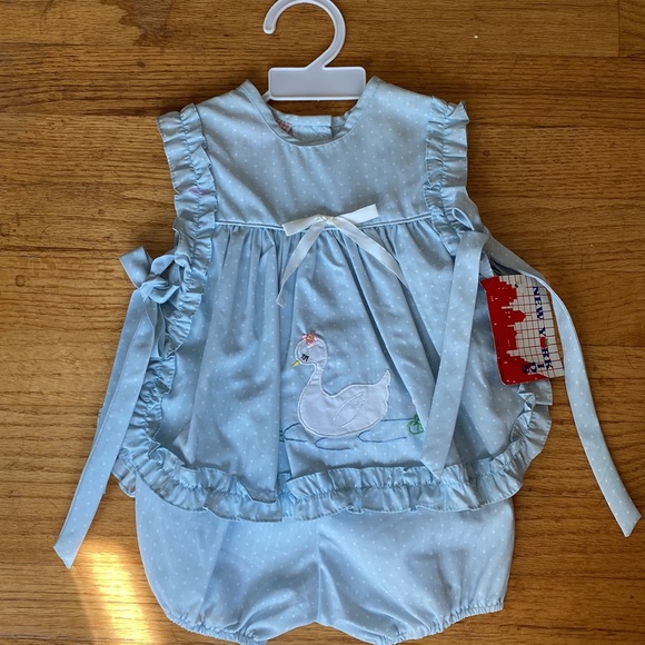 NWT Infant Girl Outfit - Picture 1 of 5